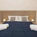 Plateia Apartment